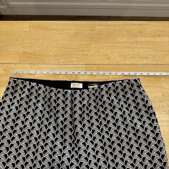 Anthropologie Maeve The Margot Kick-Flare Cropped Knit Pants Size 3X Black White - Picture 6 of 11